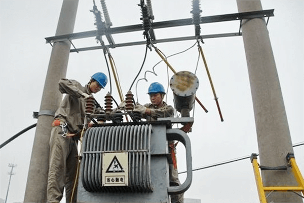 如何配置變壓器容量？